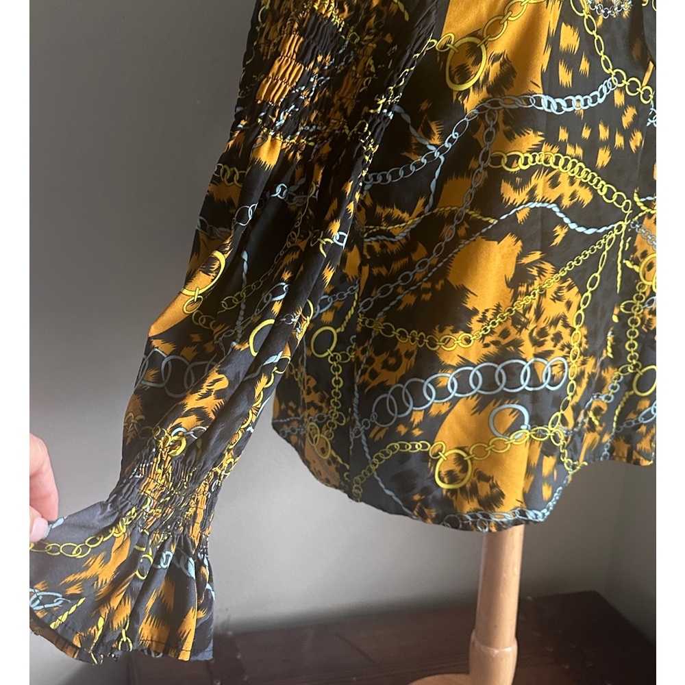 Baroque Chain Print Poet Sleeve Tie-Neck Blouse | SHEIN XL - Picture 2 of 10